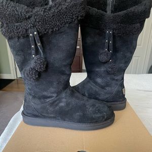 Ugg Plumdale Cuff Boots NEW IN BOX